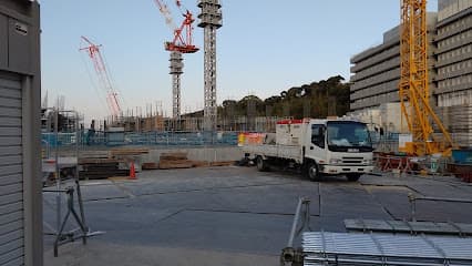浜松医療センター 救急入口
