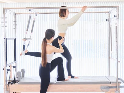 La pilates 浜松店《整体×マシンピラティス》ラピラティス