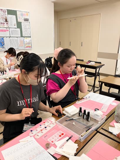 大原トラベル・ホテル・ブライダル専門学校浜松校